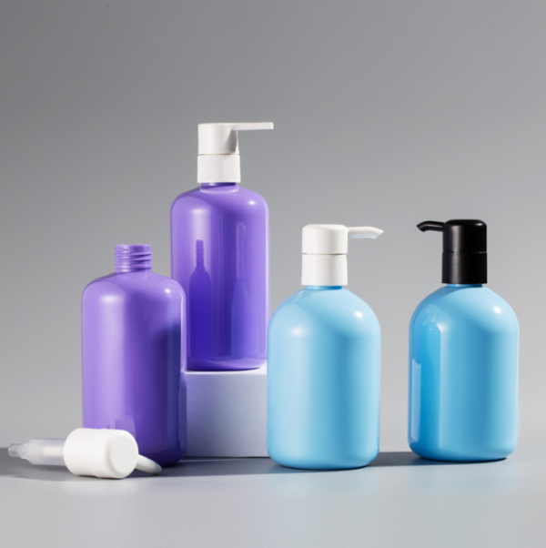 plastic cosmetische flesse