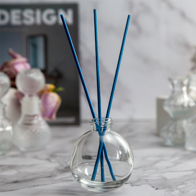 Wholesale Simple Round Colored 80ml Empty Reed Diffuser Bottle With  Packaging