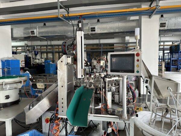 Lotion Pump Assembly Machine (5)
