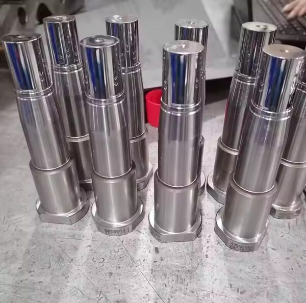 Mist Sprayer Cover Mold (2)