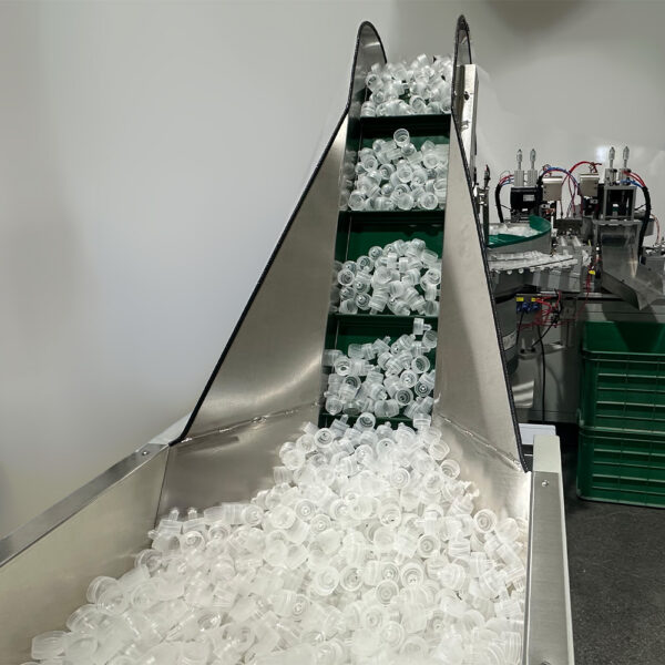 PLastic Cap Assembly Machine (6)