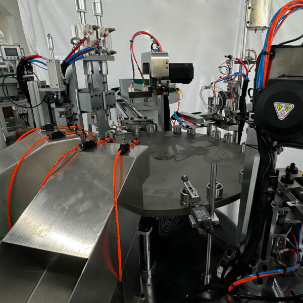 Cap Assembly Machine (1)