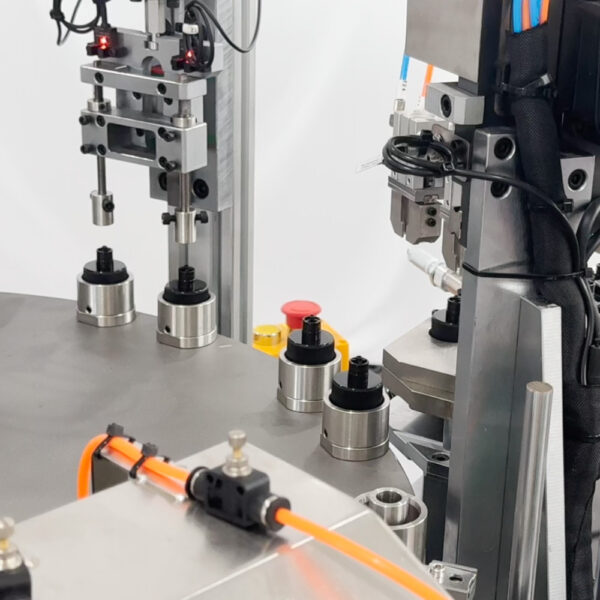Cap Assembly Machine (4)