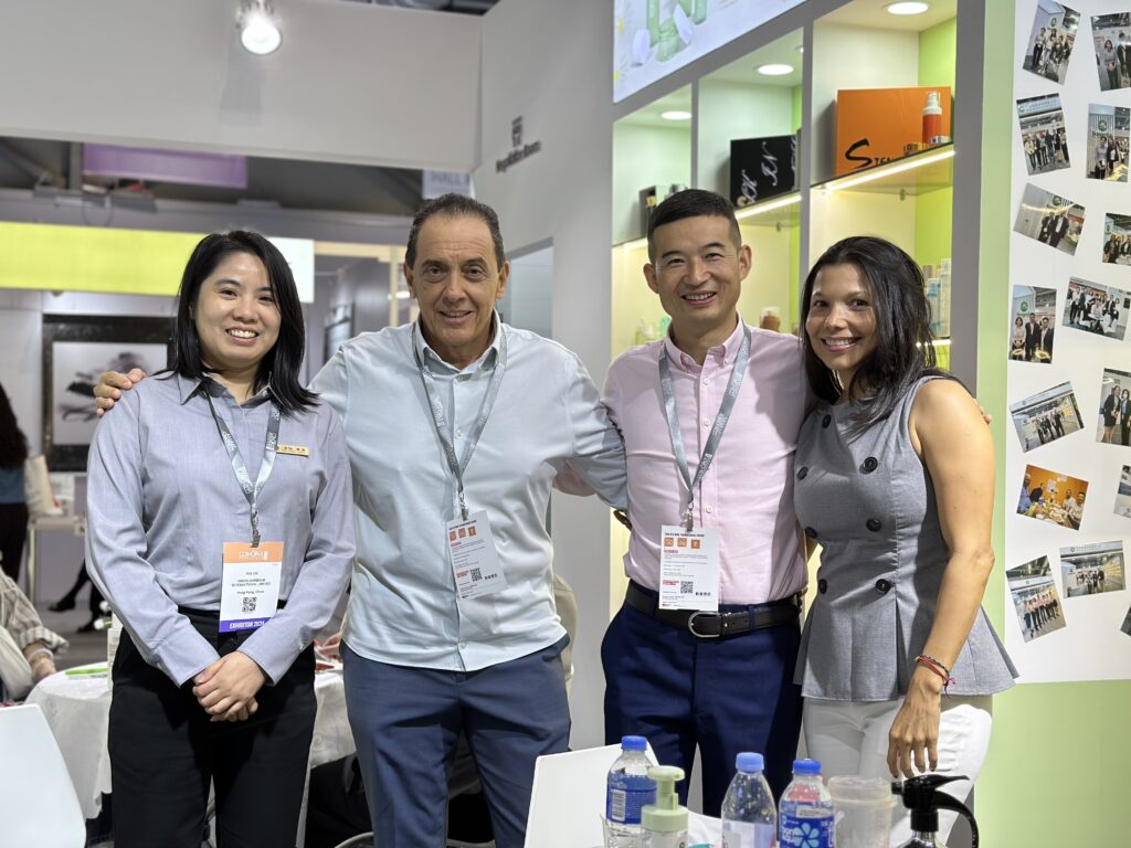 Our Customers (1)