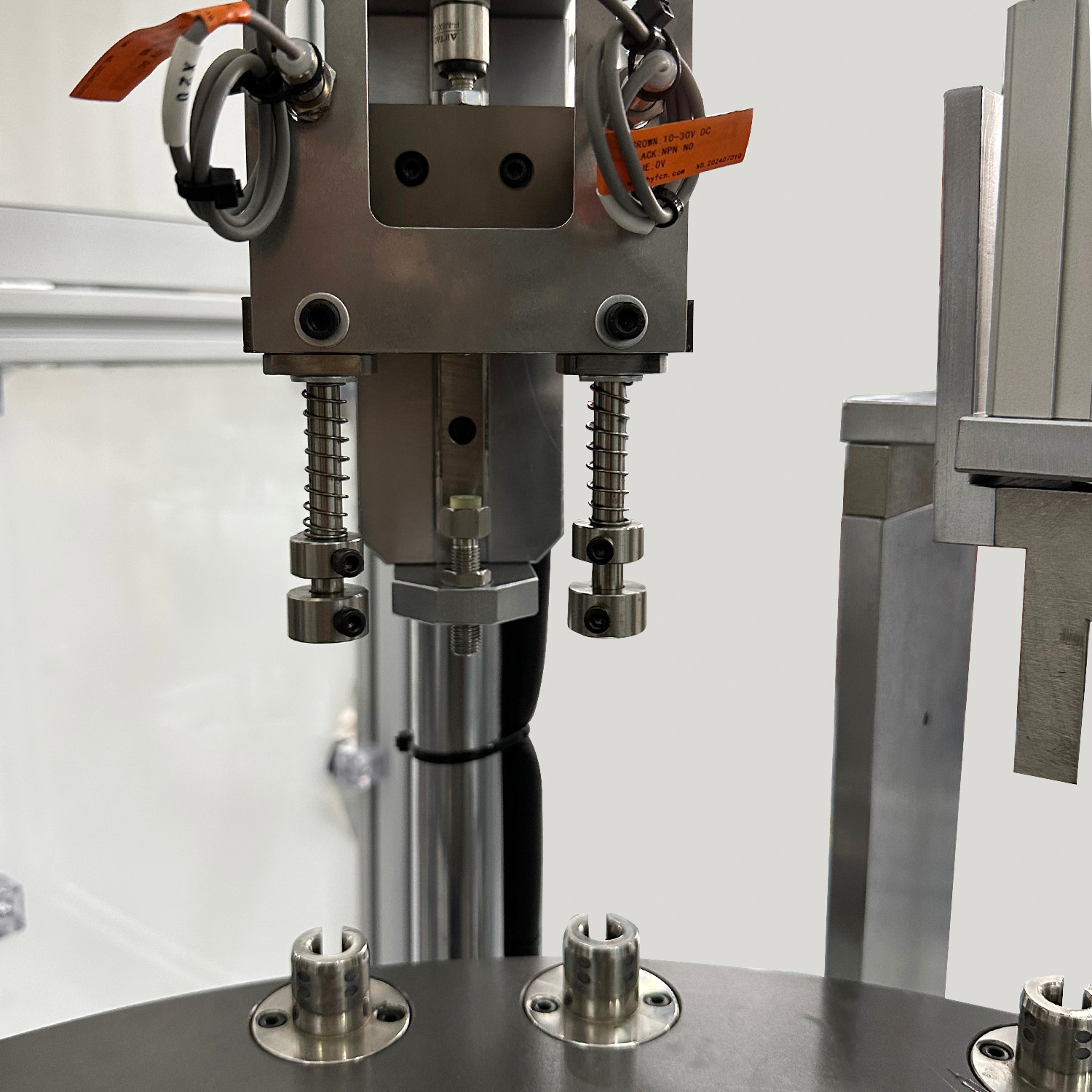 Magna tal-Assemblea tal-Mini Trigger (6)