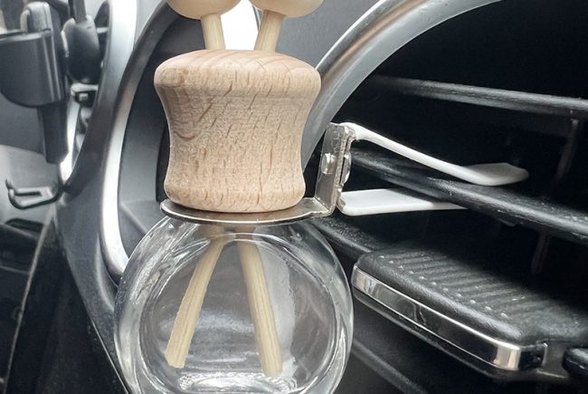 glass car diffuser bottle
